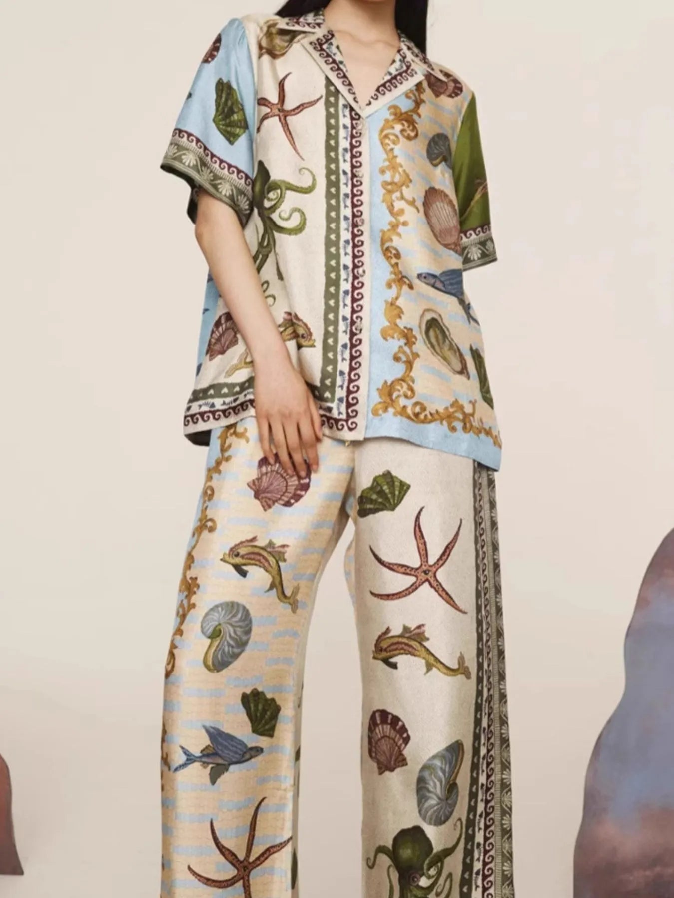 Short Sleeve Top and Pants Set DJPT