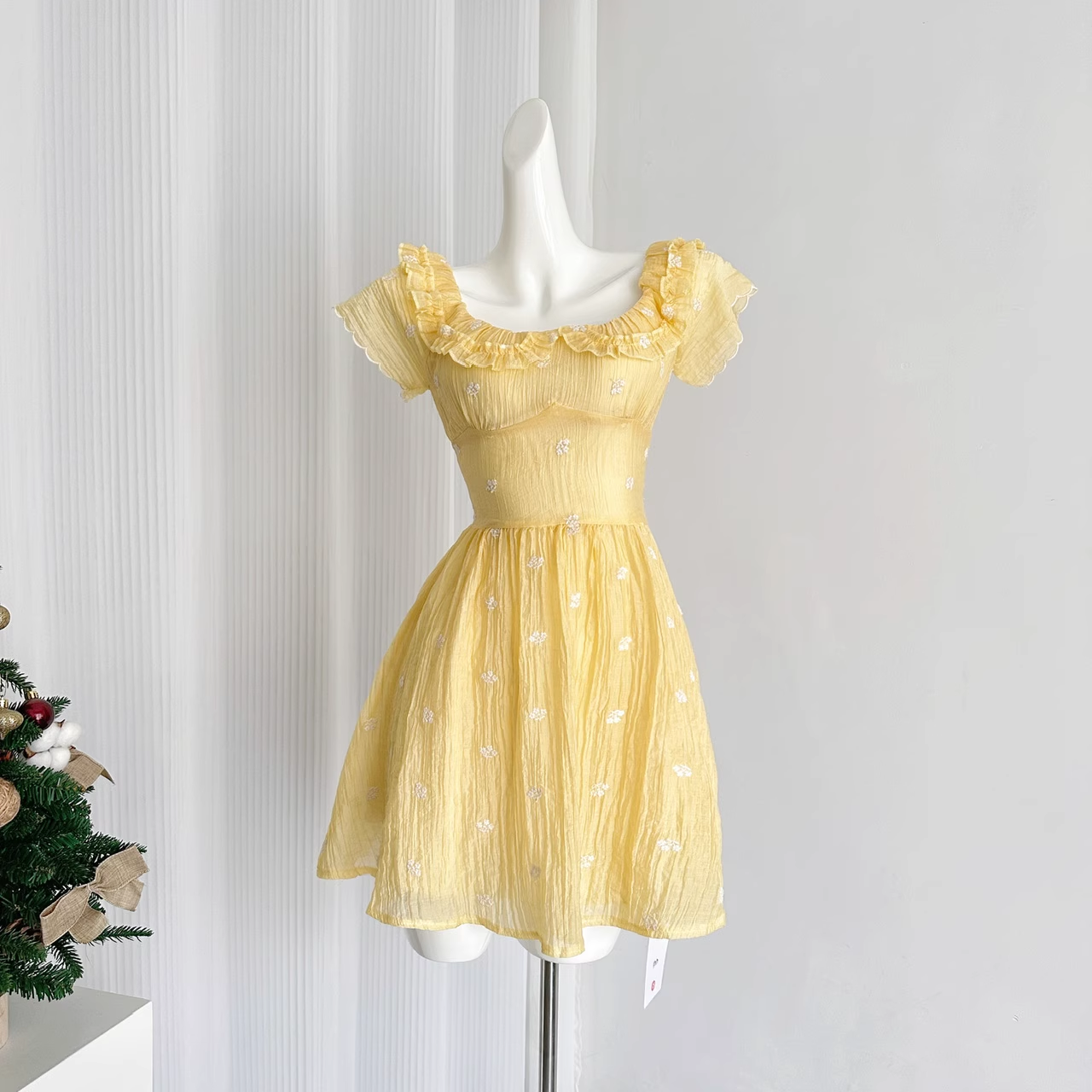 A line Scoop Short Sleeves Yellow Floral Holiday Dresses Beach Dress Birthday Outfits SD288