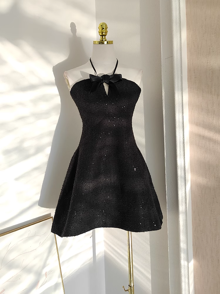 A line Halter Black Short Homecoming Dresses Little Black Birthday Outfits SD404