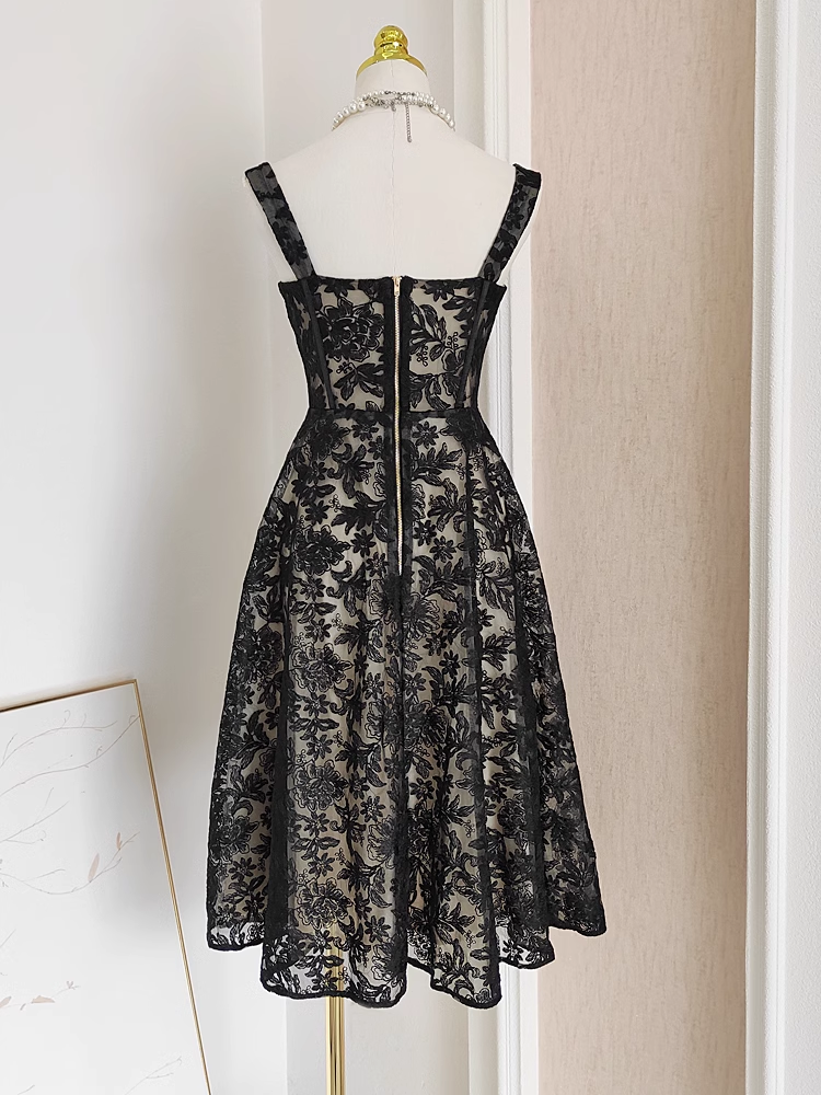 A Line Spaghetti Straps Tulle Lace Black Women's Holiday Dresses SD222 HZ0628