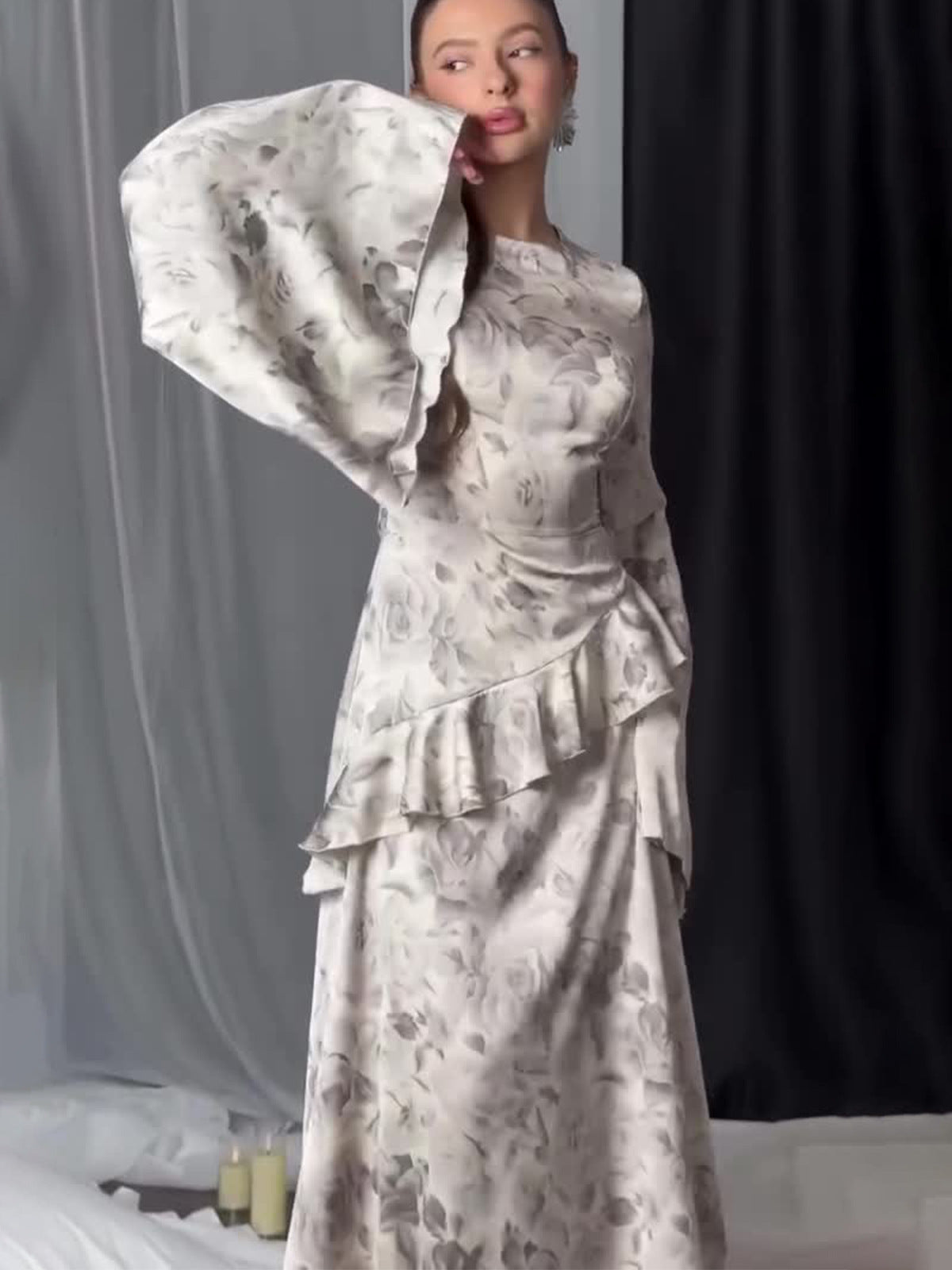 2025 Spring New Round-Neck Temperament Waist-Sensitive Design Dress Women's Long Dress