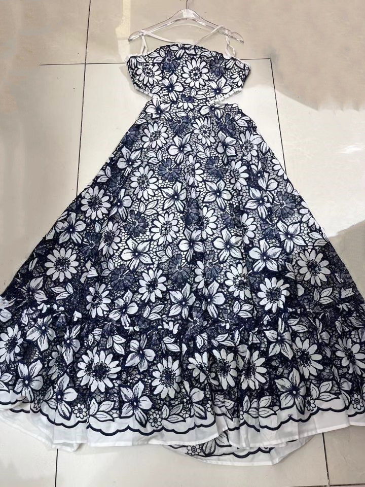 Bare Back Sling Skirt Australian Niche 2024 Summer Hollow Bare Waist Flower Embroidery Dress Dress Dress