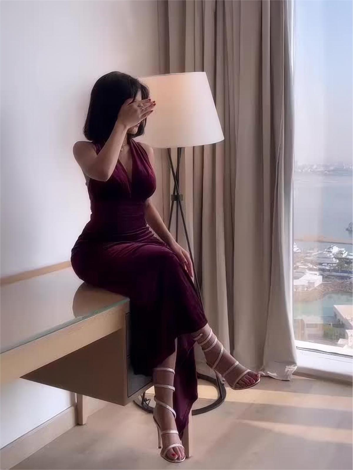 2024 New Girded Open Fork Leak Back Irregular Sleeveless Sexy Dress Woman