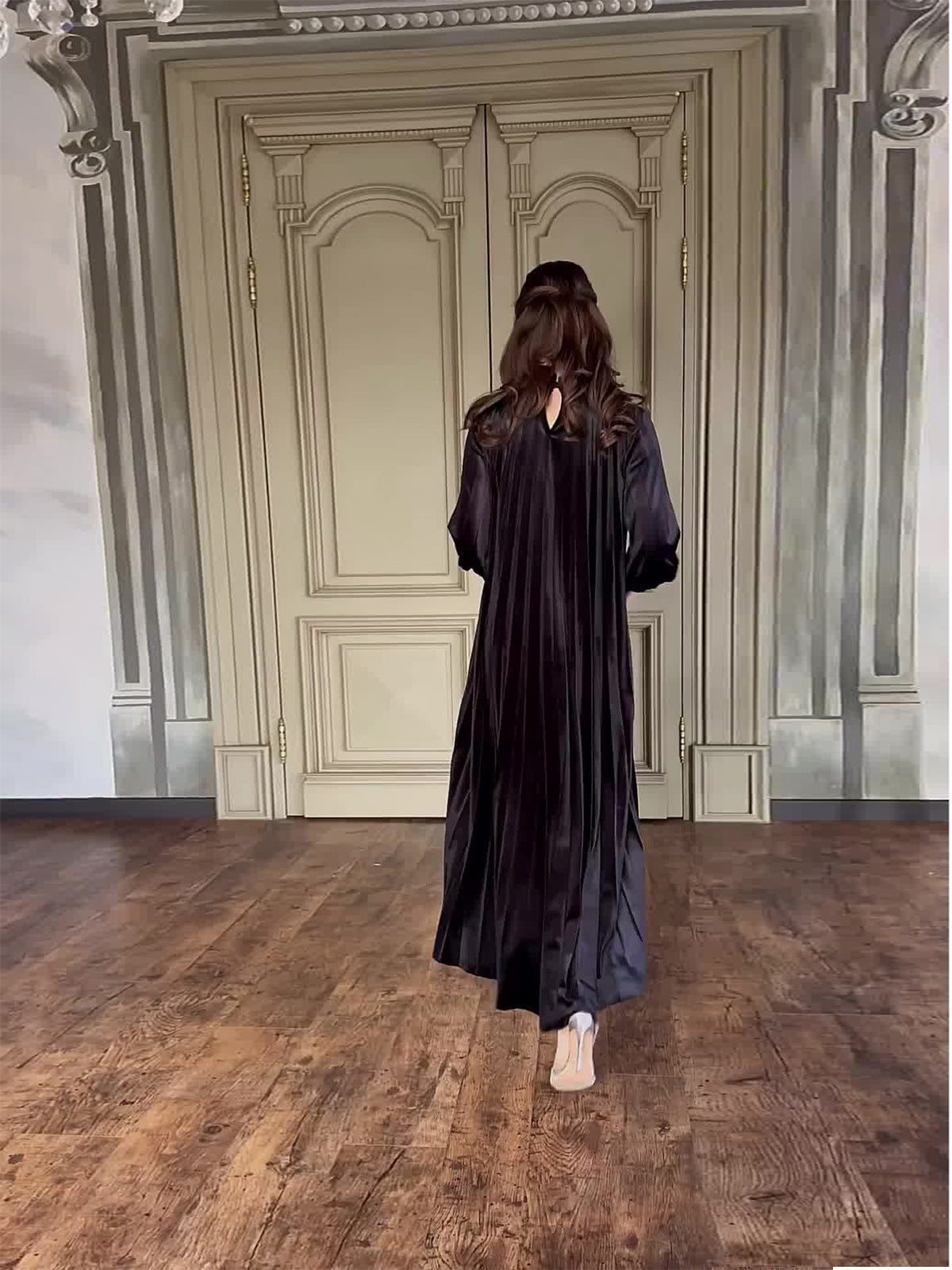 2025 With Belt Large-Size Women's Fashion Pressure Fold Loose Temperament Dress