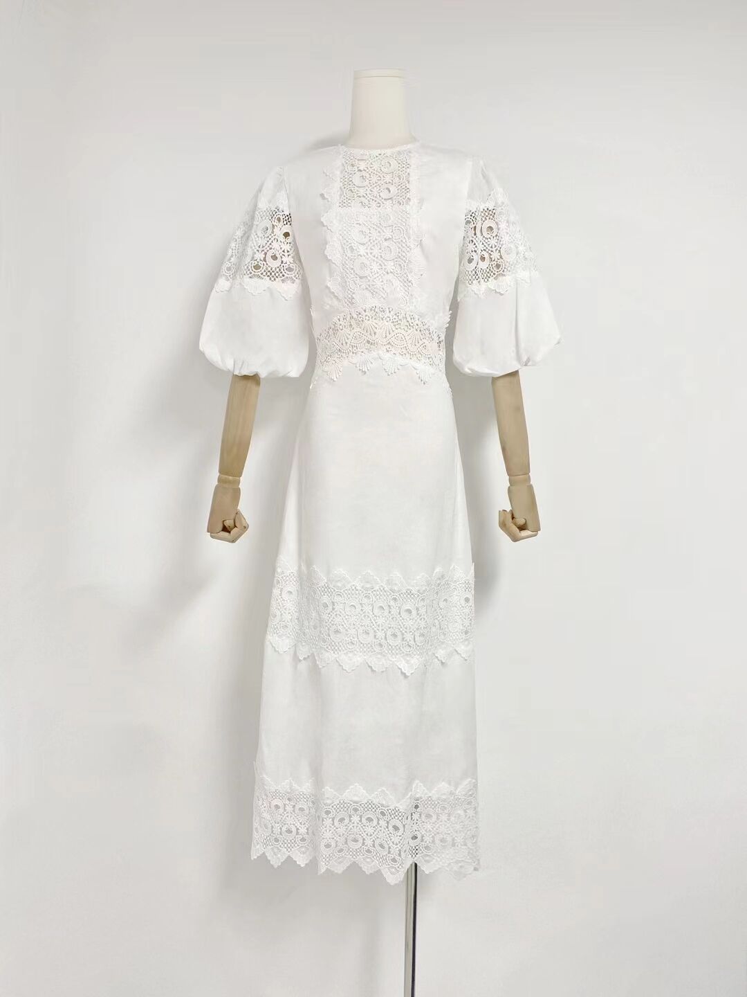Australian Round Neck Lantern Sleeve Short Sleeve Water-Soluble Lace Splicing Holiday Style Temperament White Dress Dress