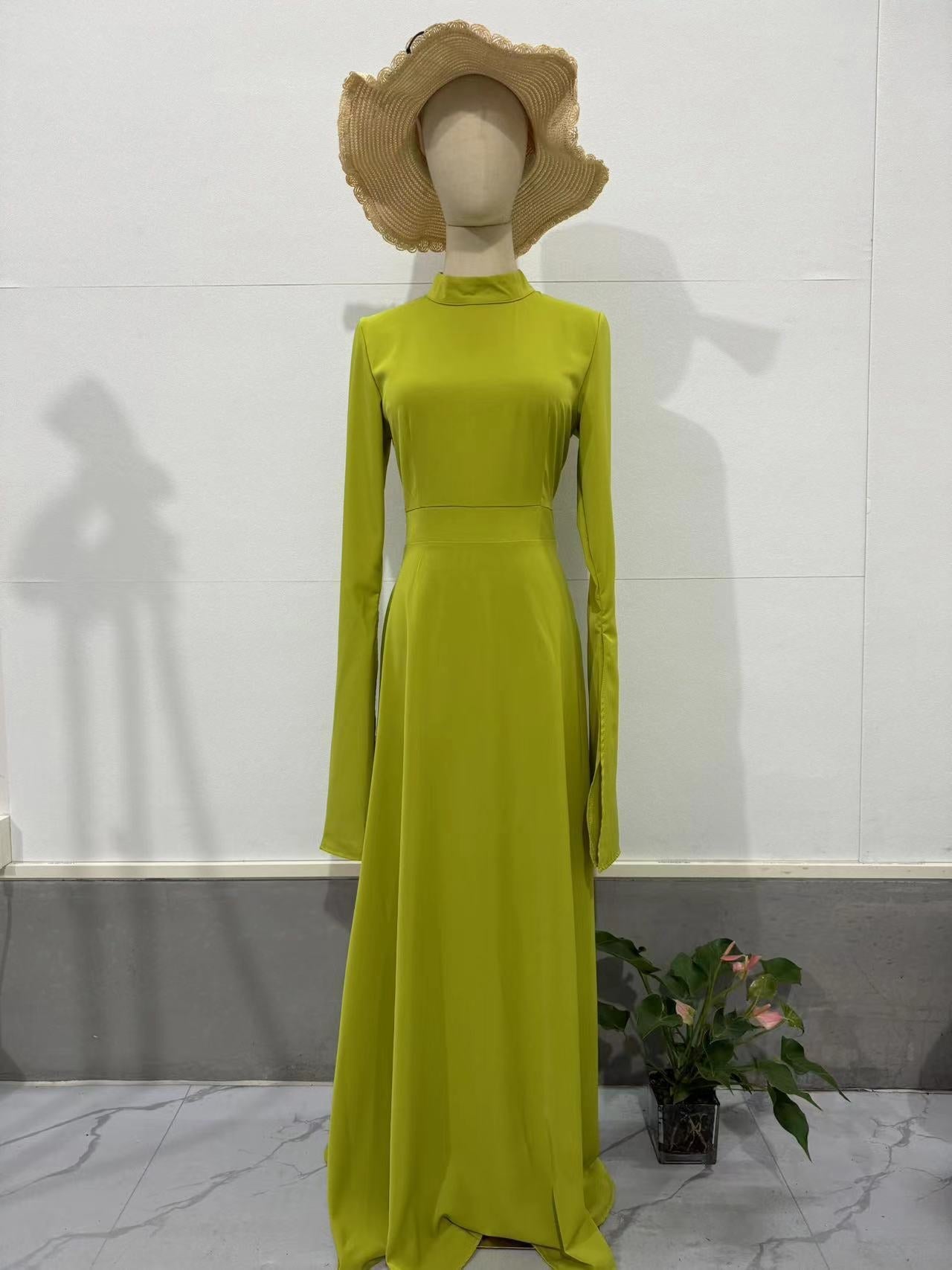 2024 New Lotus Leaf Sleeve Long Half-High Collar Design Feel Dress Temperament