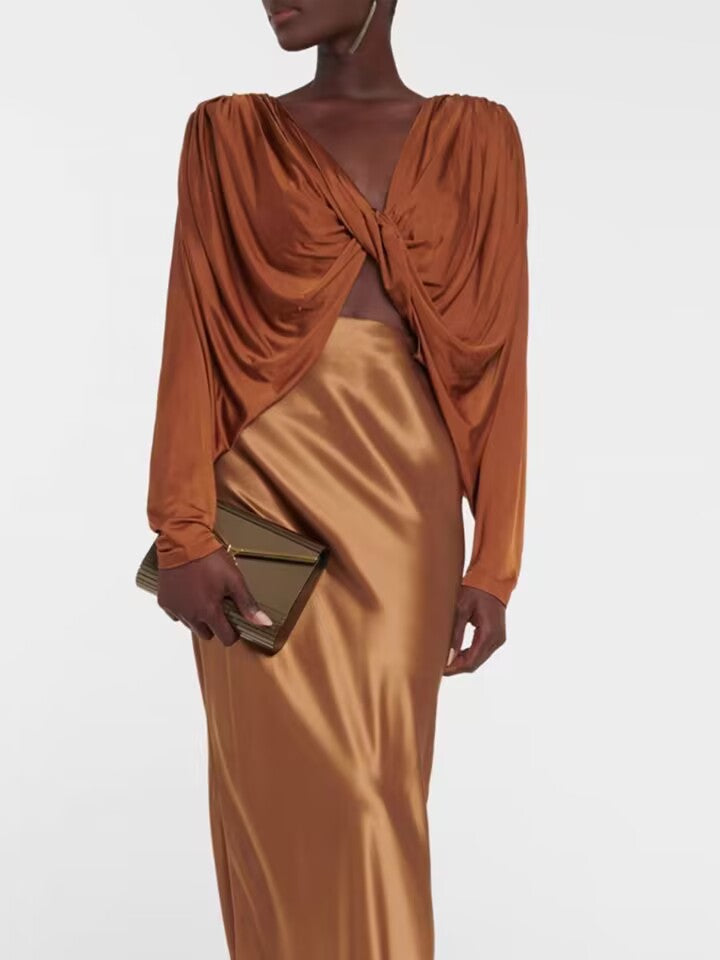 Autumn Street Fashion Trend Sexy Deep V Kinesi Folded Temperament Bat Top Woman