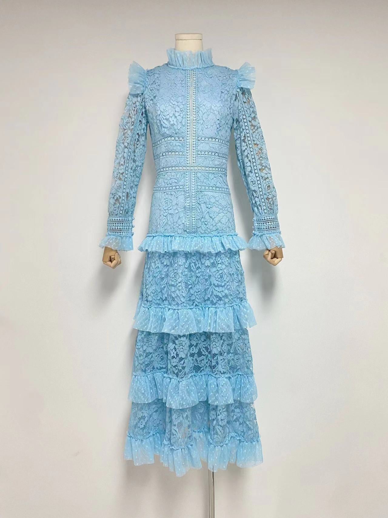 Autumn New Retro Style Lace Lace Splicing Long Dress Design Hollow Waist Dress