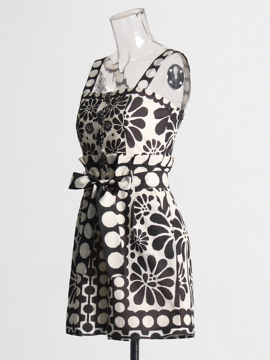 Casual Wind 2025 New Printed Sleeveless Button Tie With Short Broad Leg Jumpsuit Woman