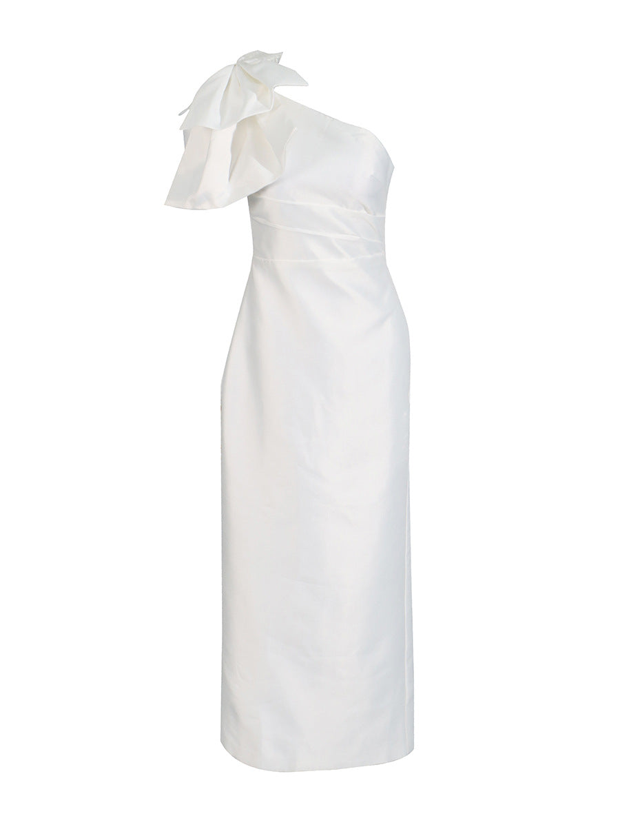 Temperament Sexy Dress 2025 Summer New Single Shoulder Three-Bunnyed Blanage Folds Shoulder Dress Woman