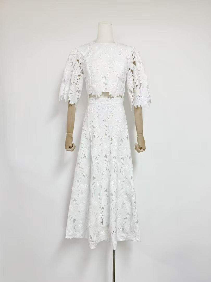 Spring And Summer Embroidery Hollow Round Horn Short Top + Holiday Water-Soluble Lace Skirt Dress Suit