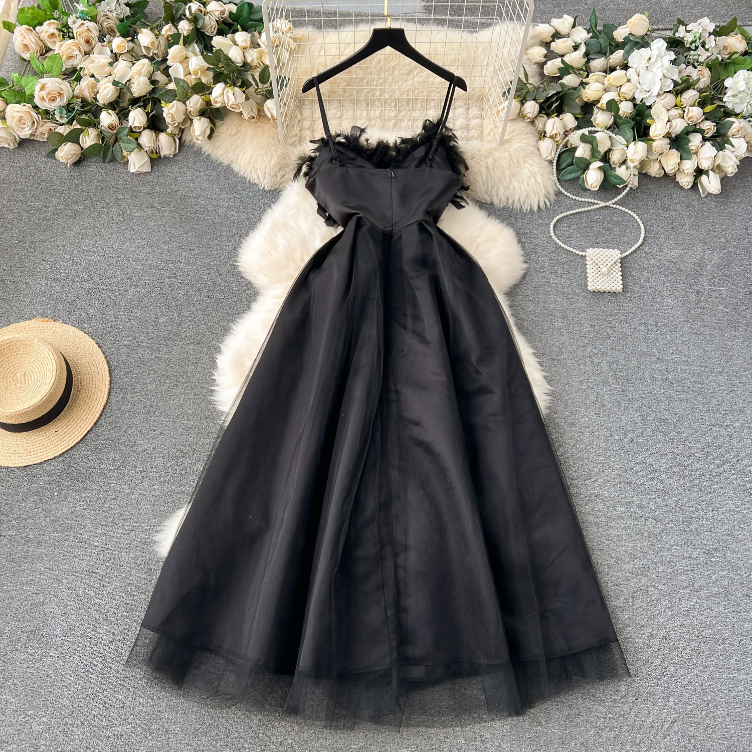 A line Spaghetti Straps Black Tulle Holiday Dresses Feather Women's Dress SD1270