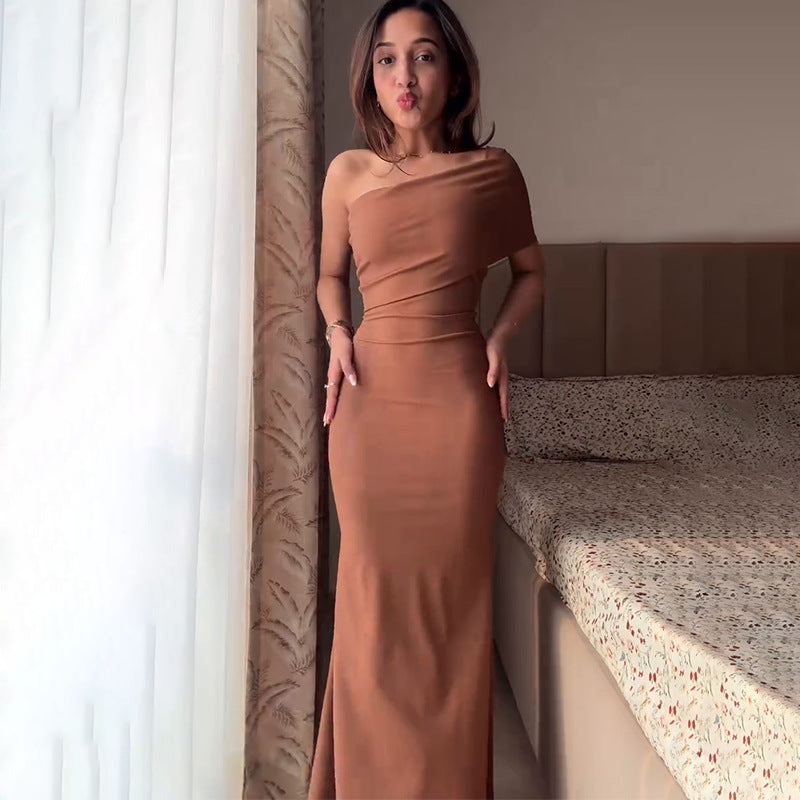 2025 New Slanted Shoulder Sexy Temperament To Dress Up In The Famous Style Banquet Dress