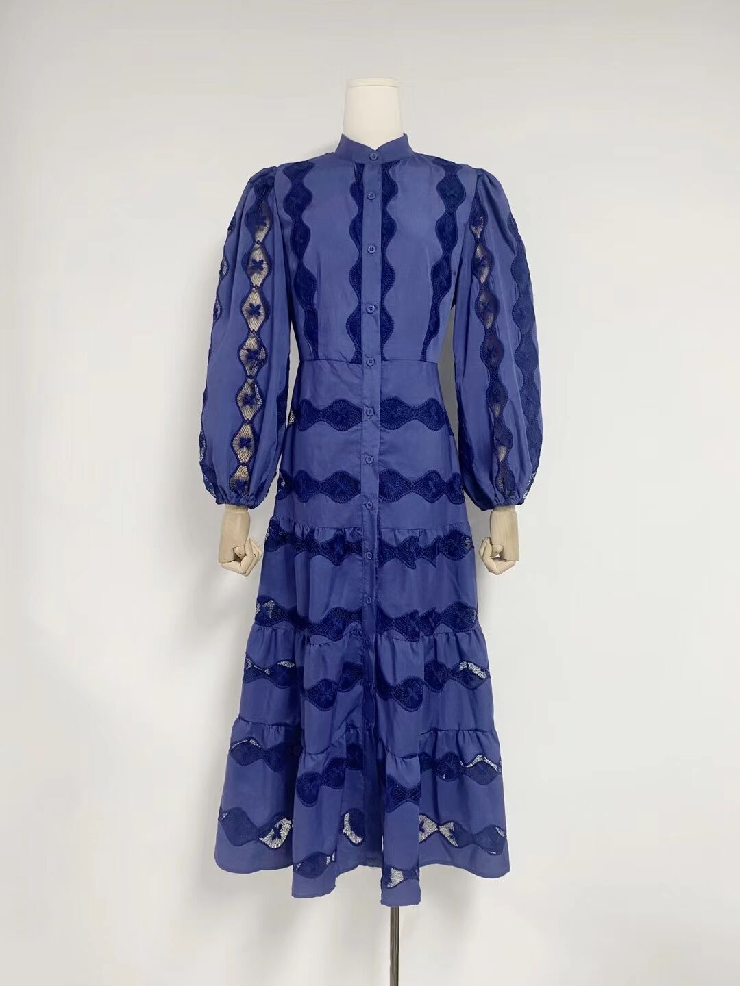 Early Spring High-End Fashion Elegant Collar Heavy Industry Embroidery Single Buckle Dress Dress Dress Dress Dress Dress Dress Woman