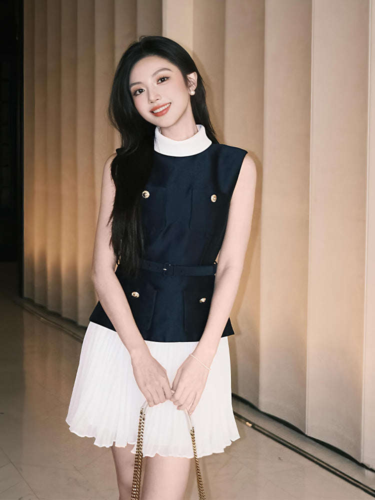 New Blue And White Collar Collar Fake Two Sleeveless Dress Temperament Famous Wind Thin Short Dress 2025 Summer