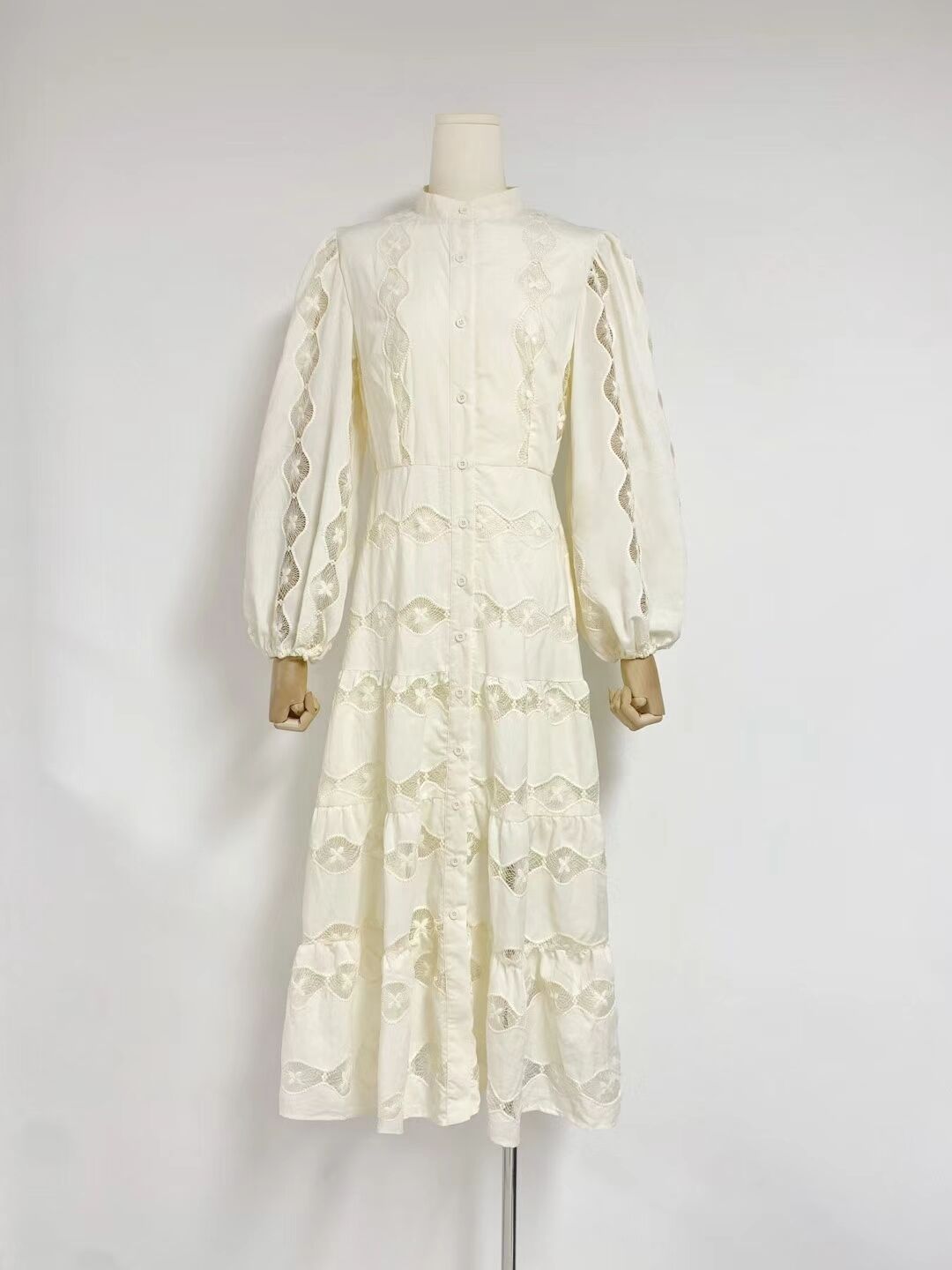 Early Spring High-End Fashion Elegant Collar Heavy Industry Embroidery Single Buckle Dress Dress Dress Dress Dress Dress Dress Woman