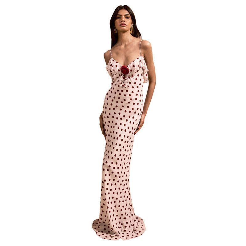 Women Decorate V-Necked Roses With Lace Dress DJPT