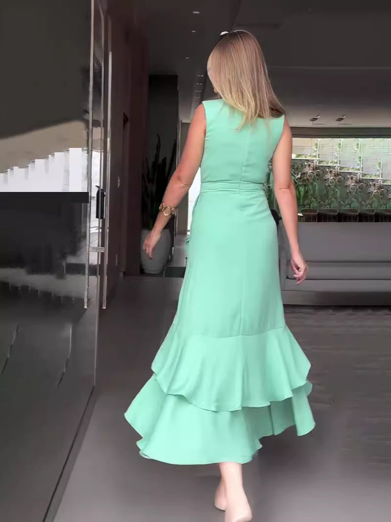 Fashion Round-Necked Wood-Less Solid-Colored Dress In Summer 2024