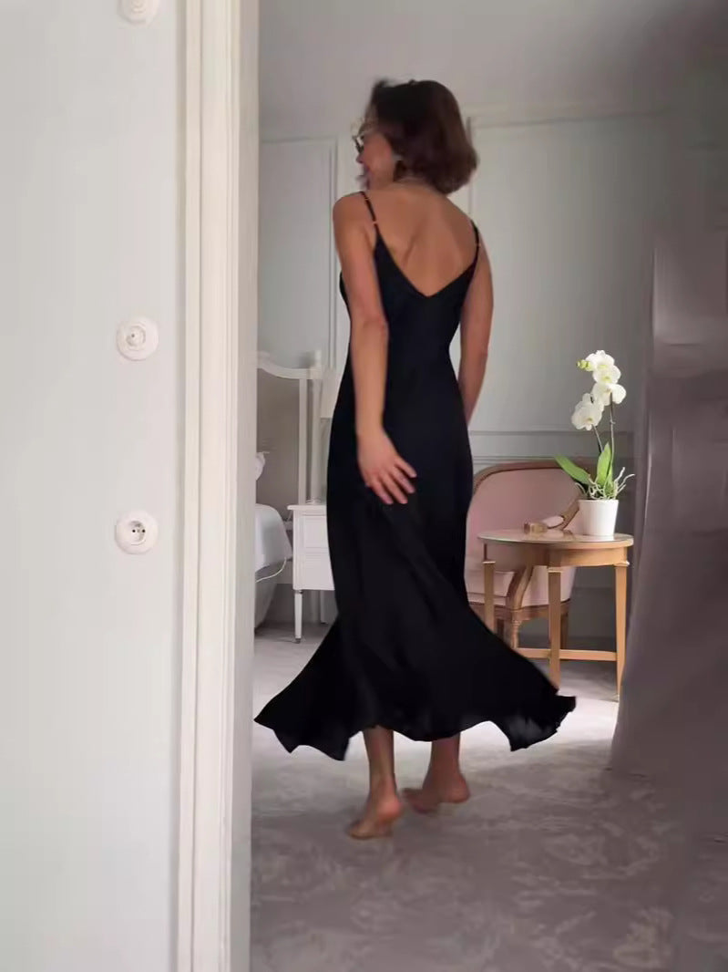 Summer Women's New French Sexy V-Necked Suspension Dress