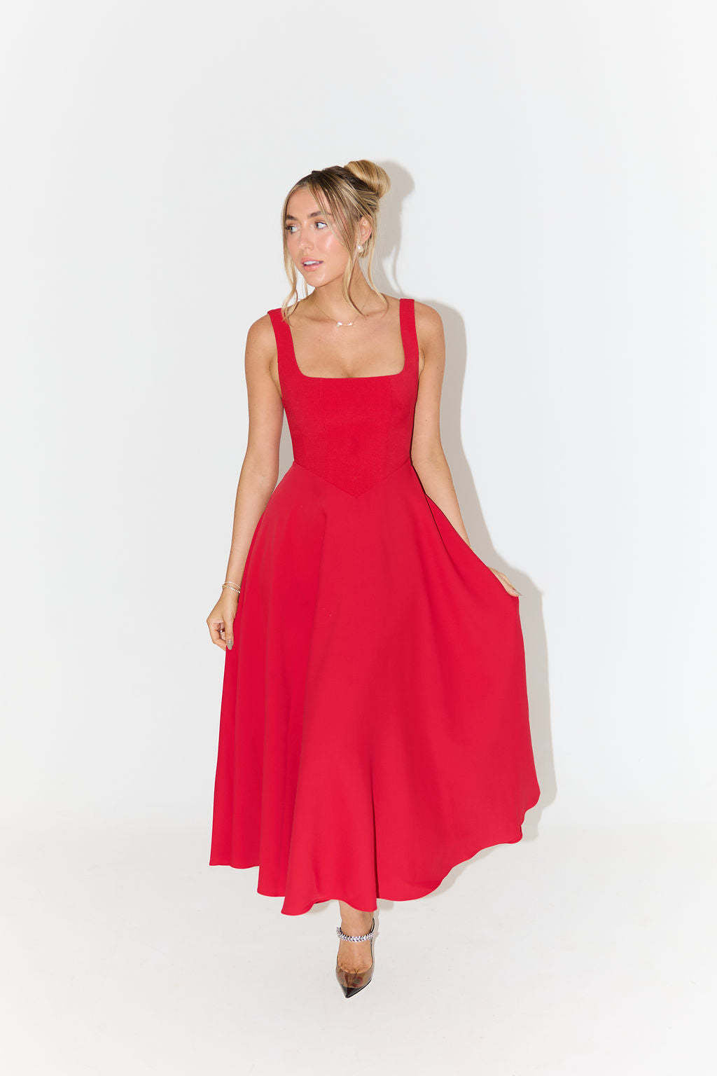 Summer New Simple Sexy Solid Color Shoulder Strap Repair Medium Long Dress