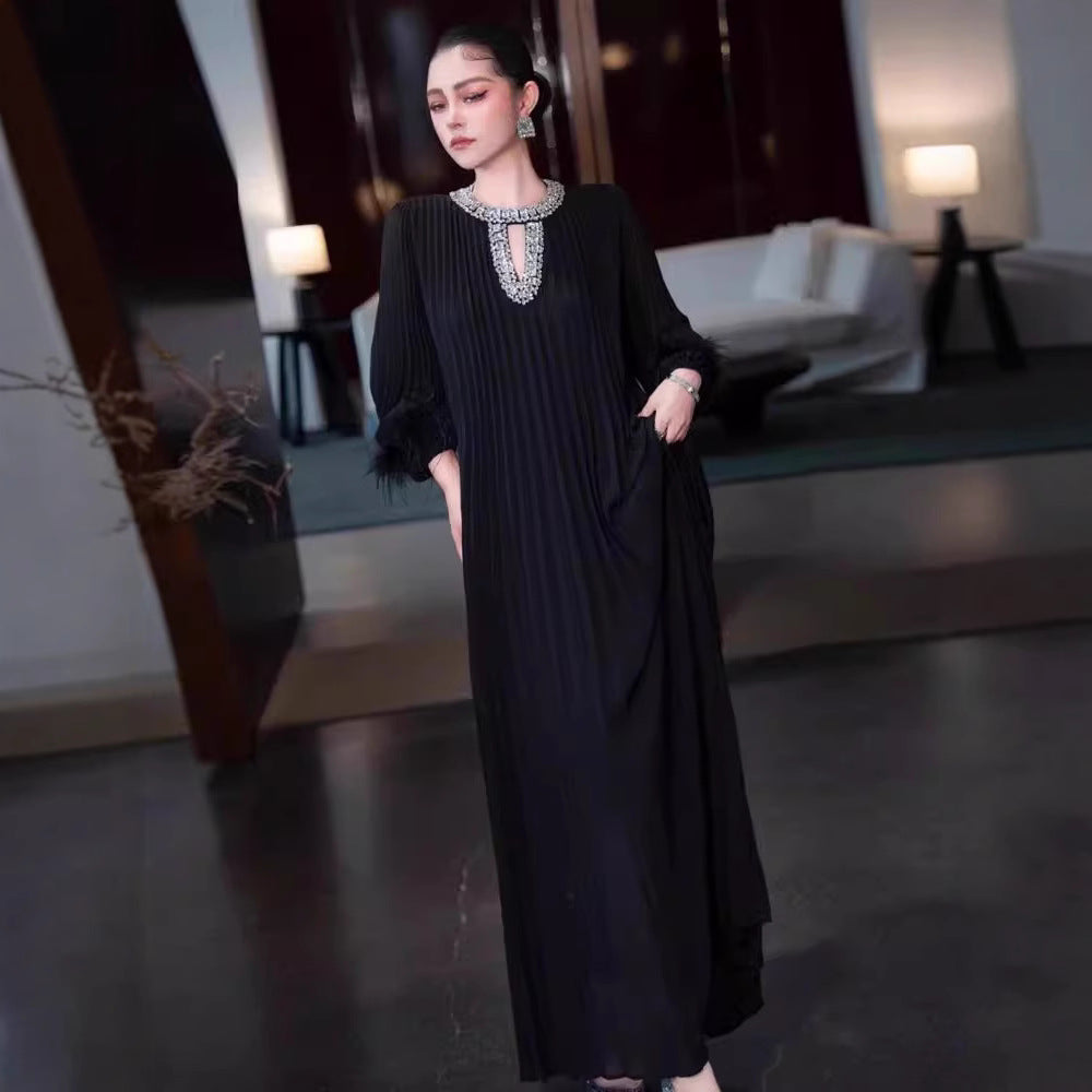 2025 Cuffed Ostrich Hair Decoration Dress Neck Collared Diamond Dress
