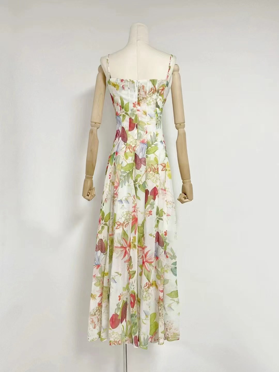 Niche 2024 Summer New Sling U Tie Sleeveless Print Waist Hollow Long Dress Woman