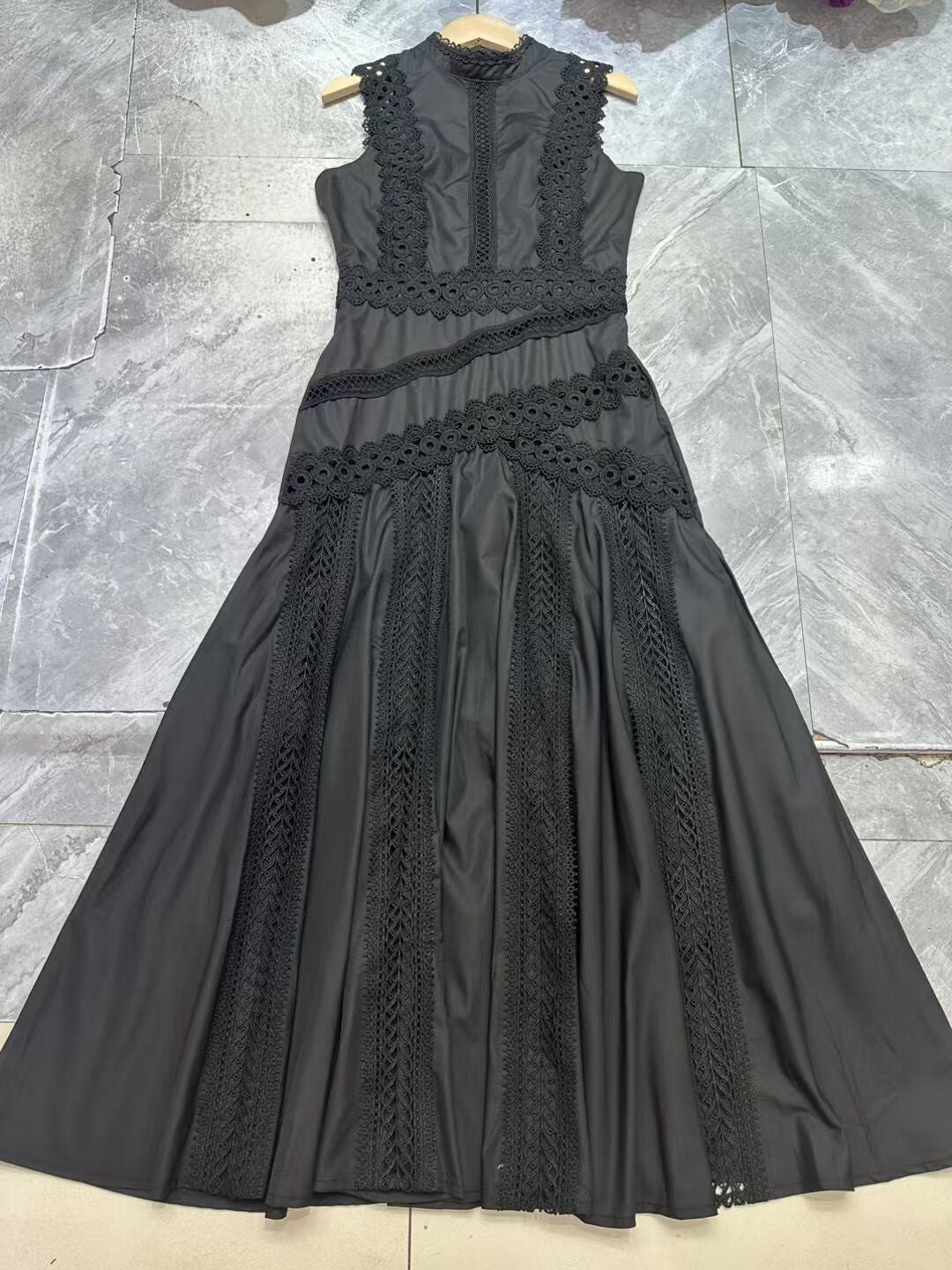 Spring Holiday Wind Collar Sleeveless Irregular Lace Spliced Fashion Temperament Dress Dress