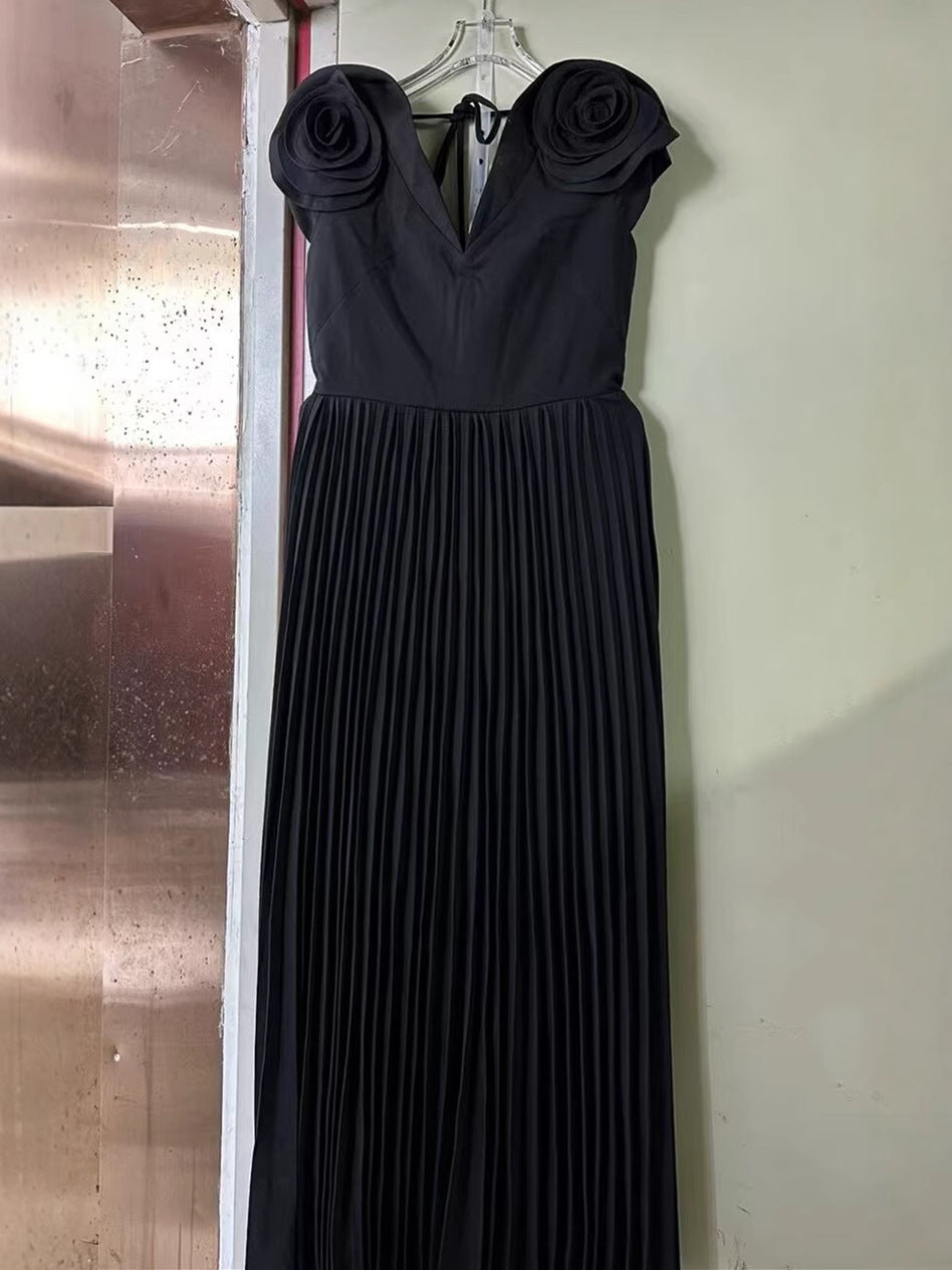 Dress Dress 2025 Spring Banquet V-Neck Three-Dimensional Big Flowers Sleeveless Famous Temperament 100-Fold Dress Dress