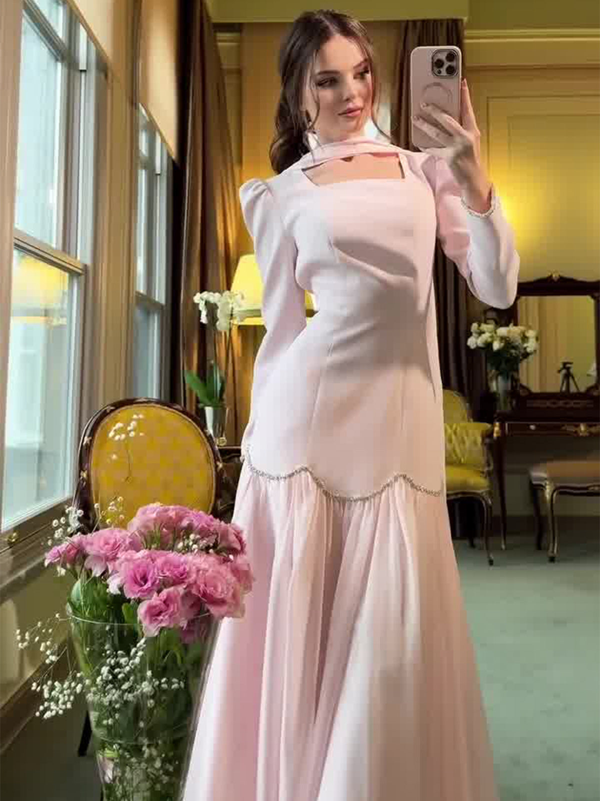 2025 New Hand-Drilled Weaving Woven Tape Design Long-Sleeved Lady Body Dress