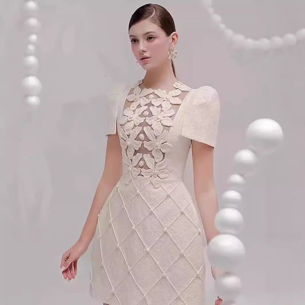 2025 Summer Three-Dimensional Floral Pattern Splicing Lattice Dress Single Row Pearl Buckle Skirt