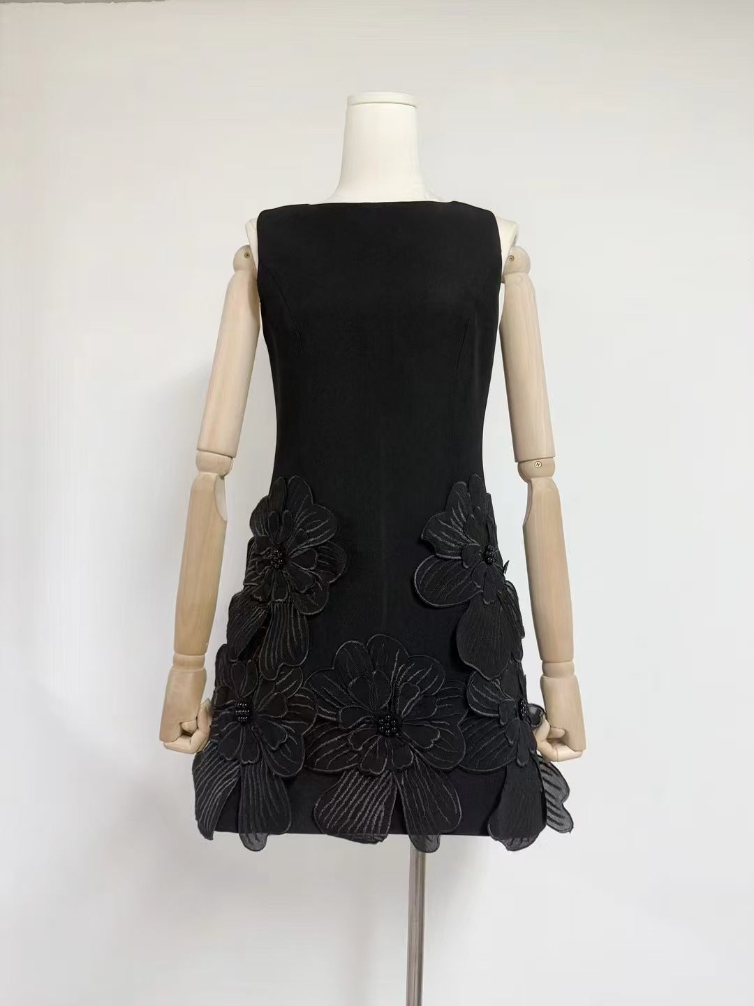 Dress 2025 Summer Banquet Stylish Elegant Round-Neck Three-Dimensional Flowers Sleeveless A-Shaped Dress Skirt