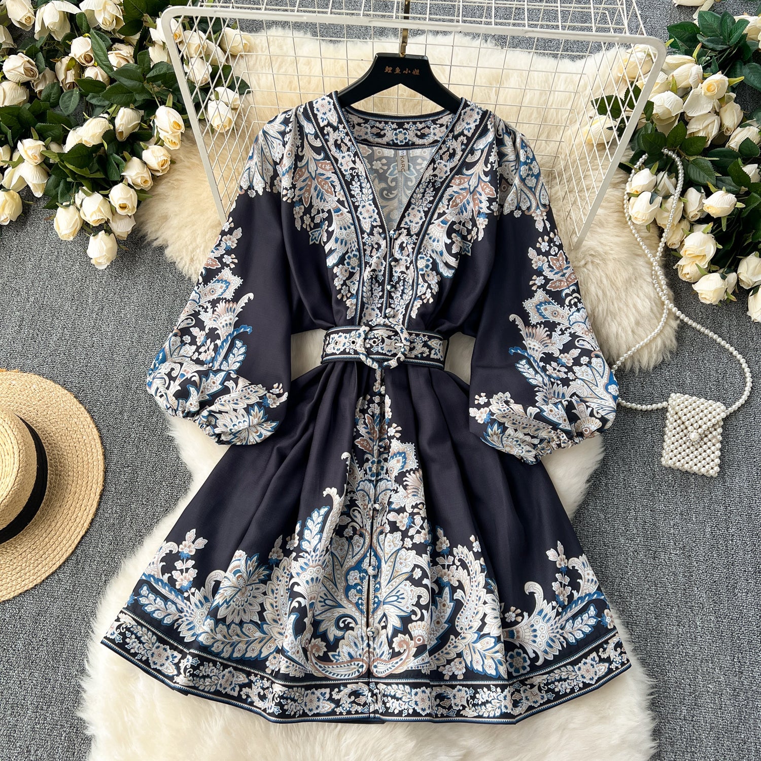 A line Long Sleeves Long Sleeves Black Floral Holiday Dresses Autumn Beach Dress SD1268