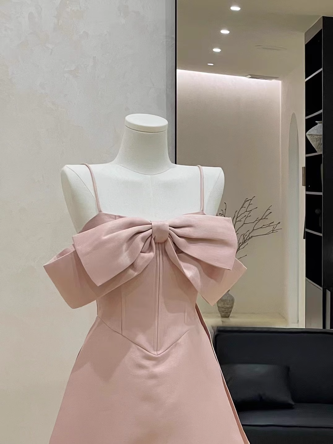 A Line Spaghetti Straps Ruffled Pink Women's Short Holiday Dresses Party Dress SD196