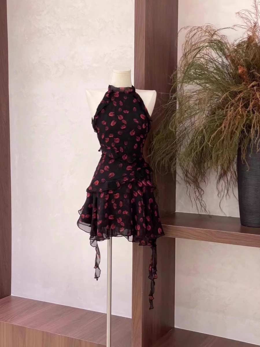 A Line Halter Ruffled Chiffon Black Flora Women's Holiday Dresses SD208