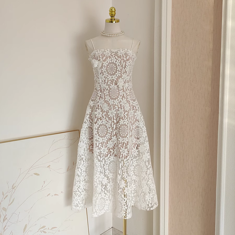 A Line Spaghetti Straps Tulle Lace White Women's Holiday Birthday Dresses SD227