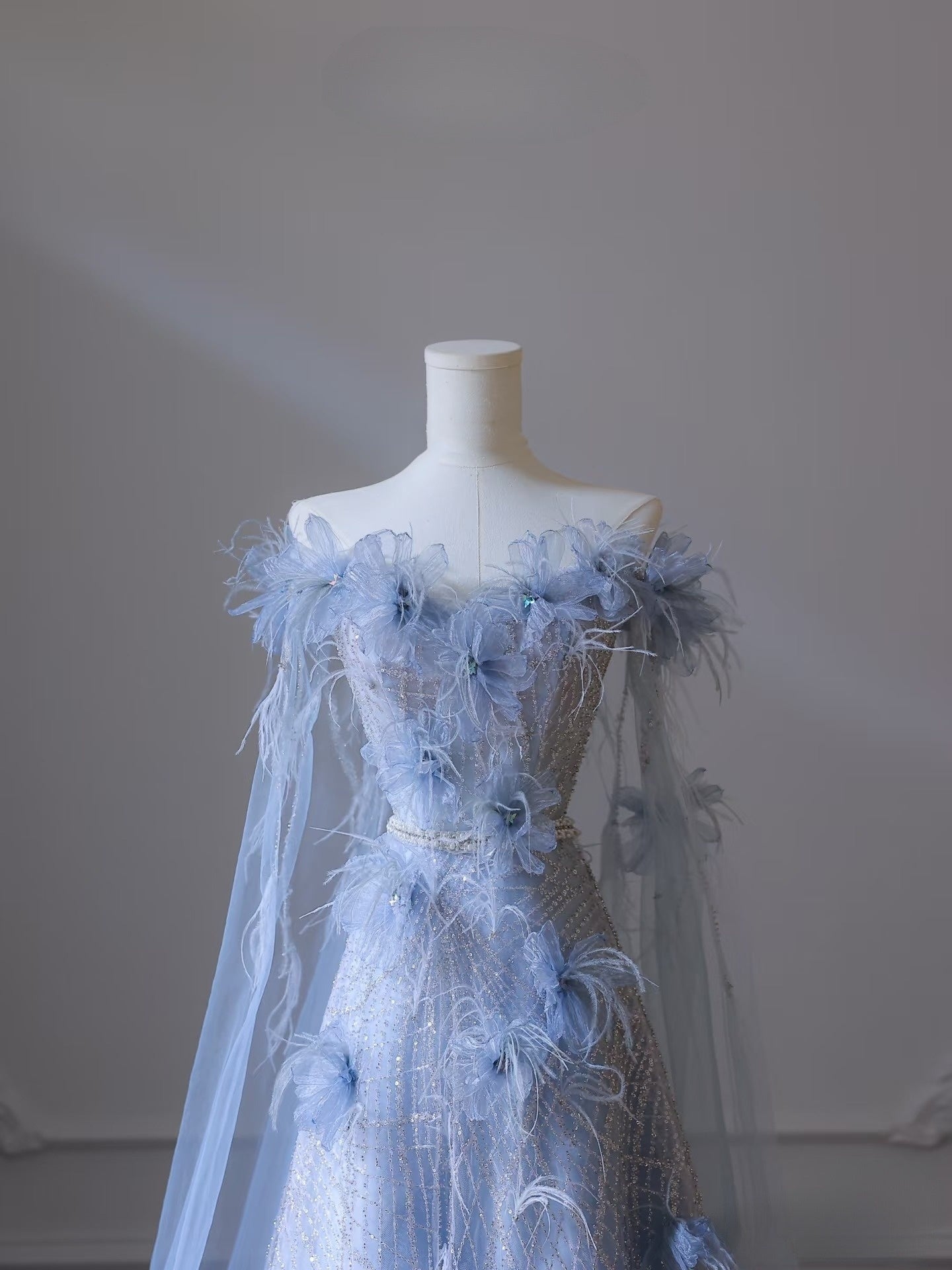 A Line Off The Shoulder Floor-length Blue Sequin Short Sleeves Evening Dress Prom Dresses SD2325