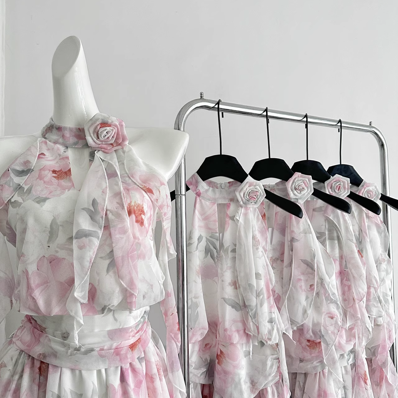 A line Halter Rose Flower Sleeveless Floral Pink Dress Short Holiday Dresses SD279