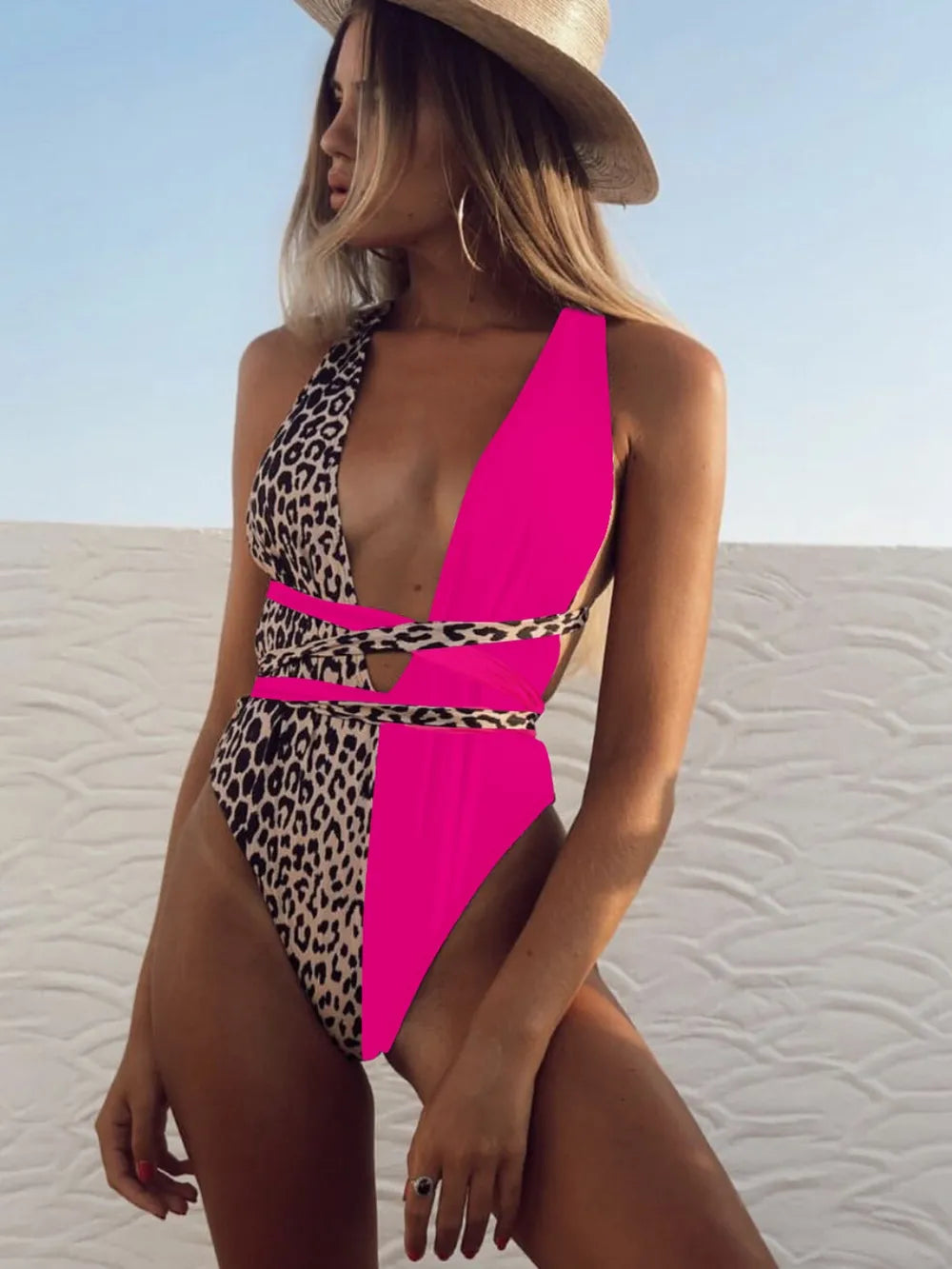 Leopard Plunge One-Piece Swimwear DJPT