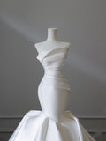 Mermaid Strapless Ivory Satin Wedding Dresses Brides Dress S3860