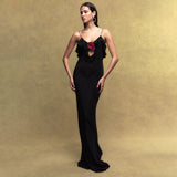 Women Decorate V-Necked Roses With Lace Dress DJPT