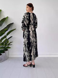 Fashion Prints In The Summer Of 2024 V-Neck Vacation Comfort Loose Dress