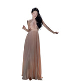 Summer New Birthday Dress Women's Seaside Resort Beach Dress High-End Feeling Hanging Neck Dress