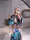East Autumn 2024 New Folds To Receive Thin Waist Exotic Style Long Sleeve Long Dress Dress Woman