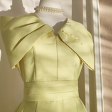 A line V neckline Satin Knee Length Homecoming Dresses Yellow Birthday Outfits SD374