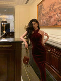 Sheath Halter Burgundy Date Night Dress Velvet Prom Dresses Party Dress Birthday Outfits SD814